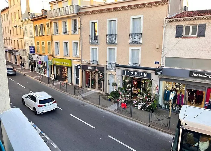 아파트 Mia- 4 Pers- Standing Neuf, Hyper Centre- Terrasse Saint-Raphaël