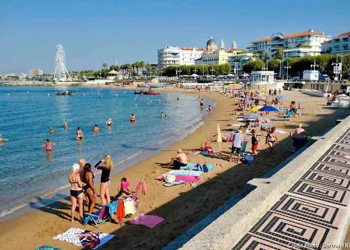 Mia- 4 Pers- Standing Neuf, Hyper Centre- Terrasse *